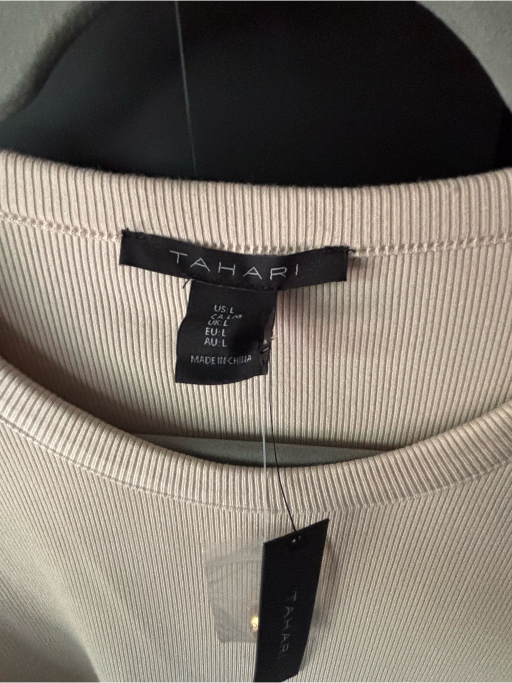Tahari Cream Short Sleeve Ribbed Top with Shoulder Buttons - Picture 2 of 3